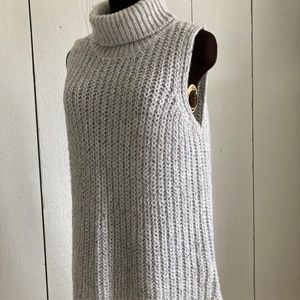 Light Gray Sleeveless Turtleneck Chunky Knit Sweater Size XS by Press